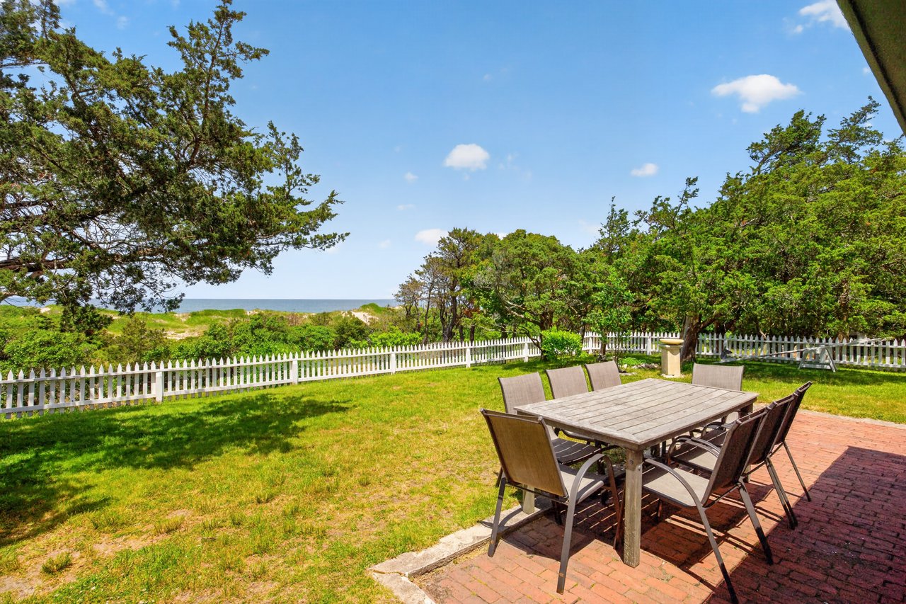 Spectacular Beachfront in East Dennis