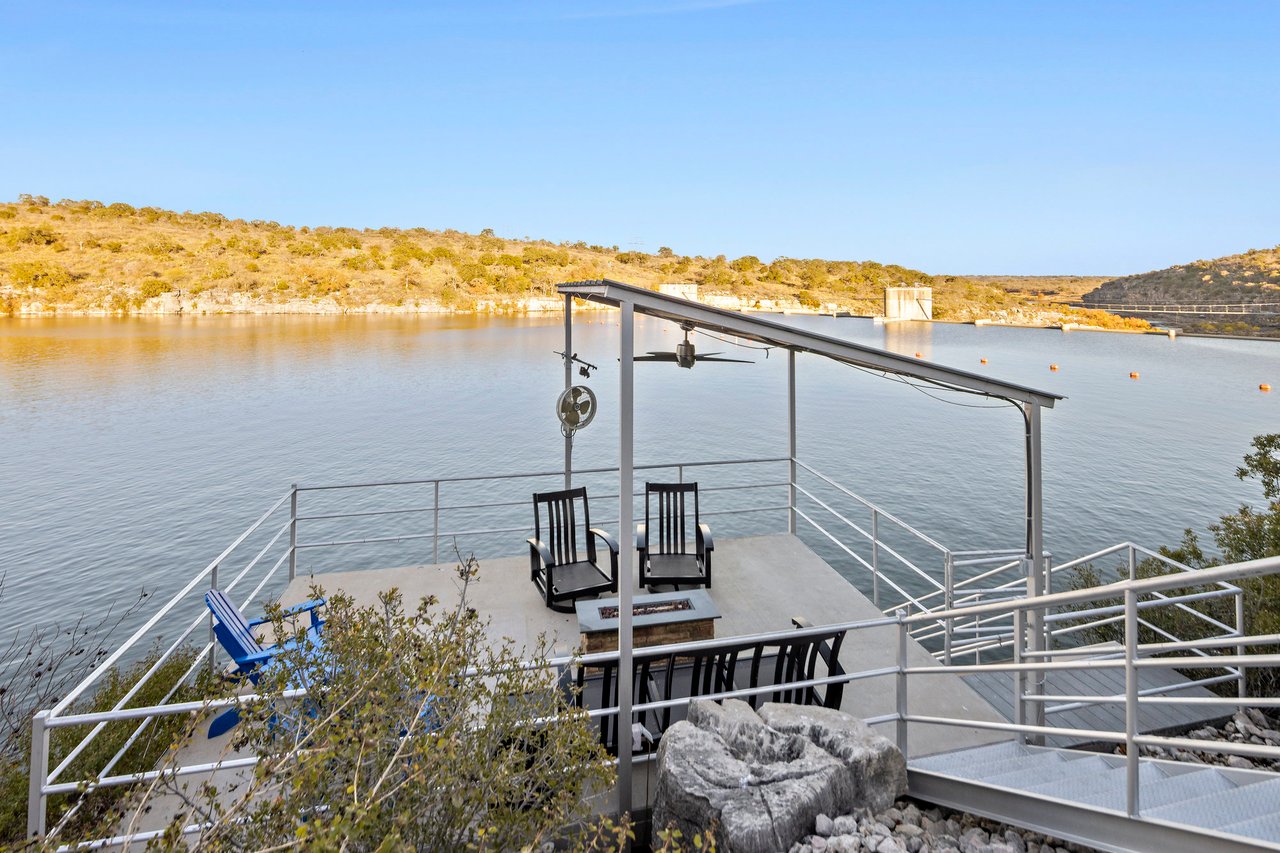 1450 Los Escondidos ST