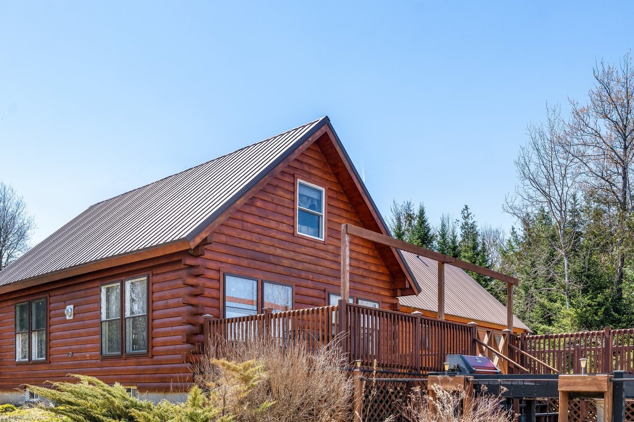 291 River Road Milo, ME 04463-1603