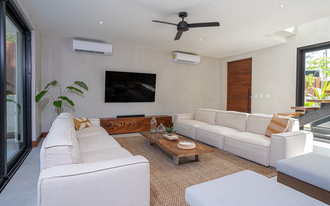 Casa Ko | Tropical Modern 4BR Retreat in Tamarindo with Exclusive Beach Club Membership