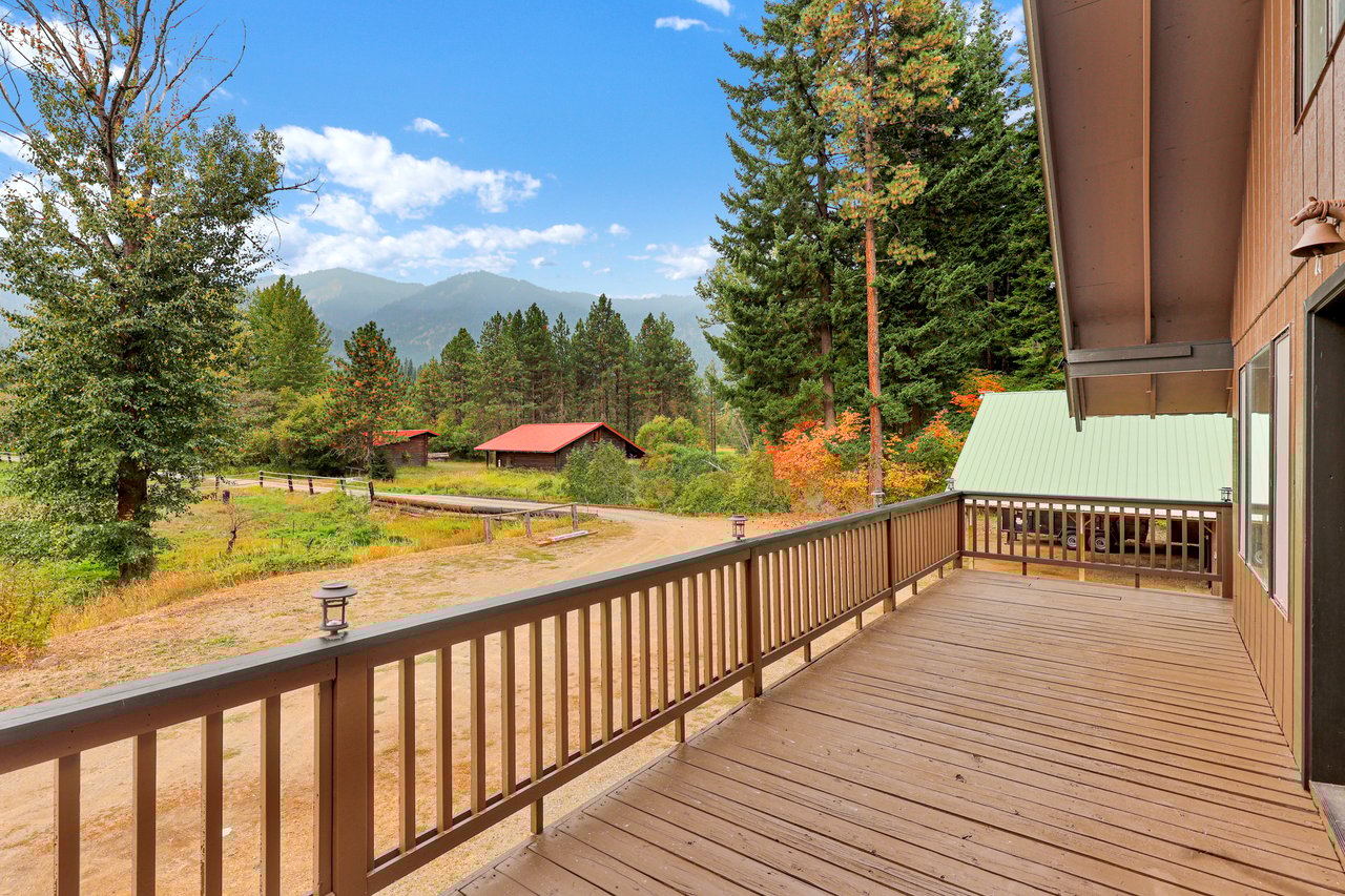 2001 Zrebiec Road, Cle Elum