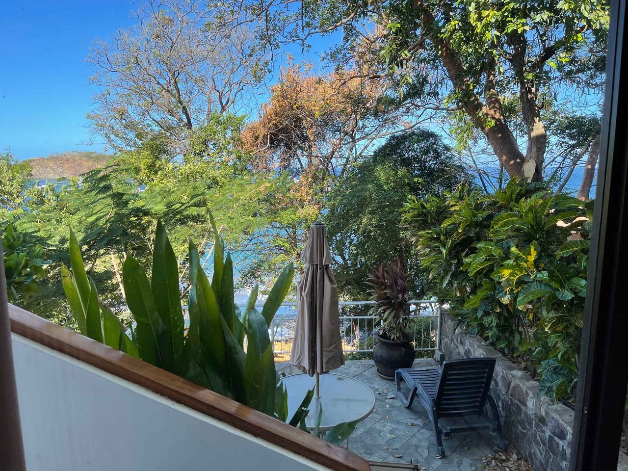 Los Almendros #7 | Oceanfront Condo with Panoramic Views in Playa Ocotal, Costa Rica