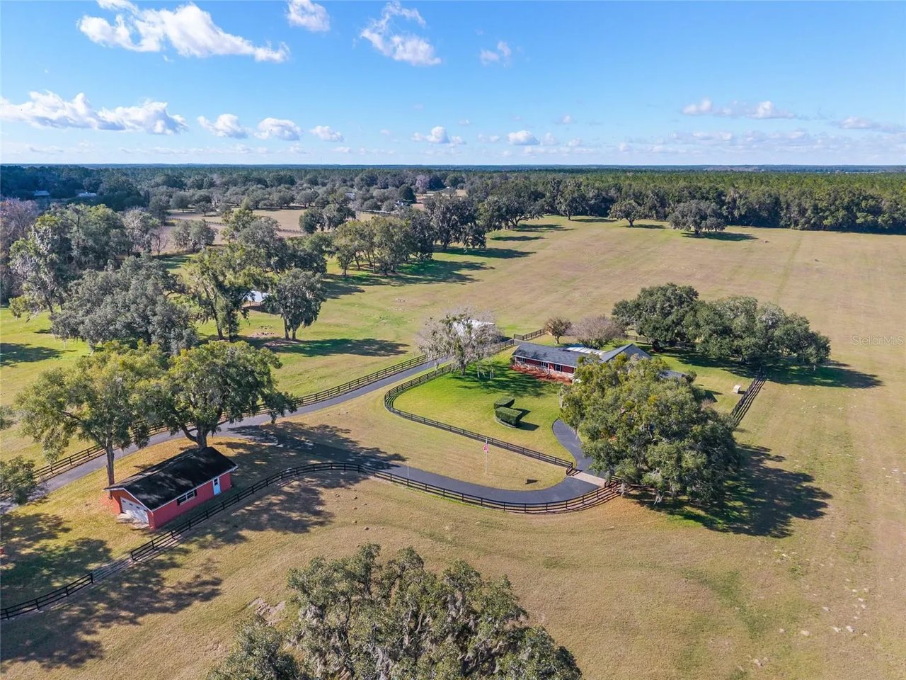 10880 NW 160TH AVENUE