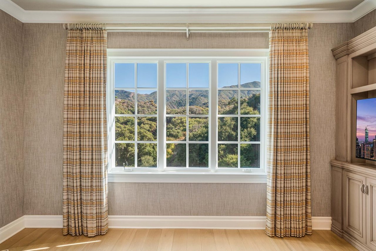 3063 W Stafford Rd, Thousand Oaks