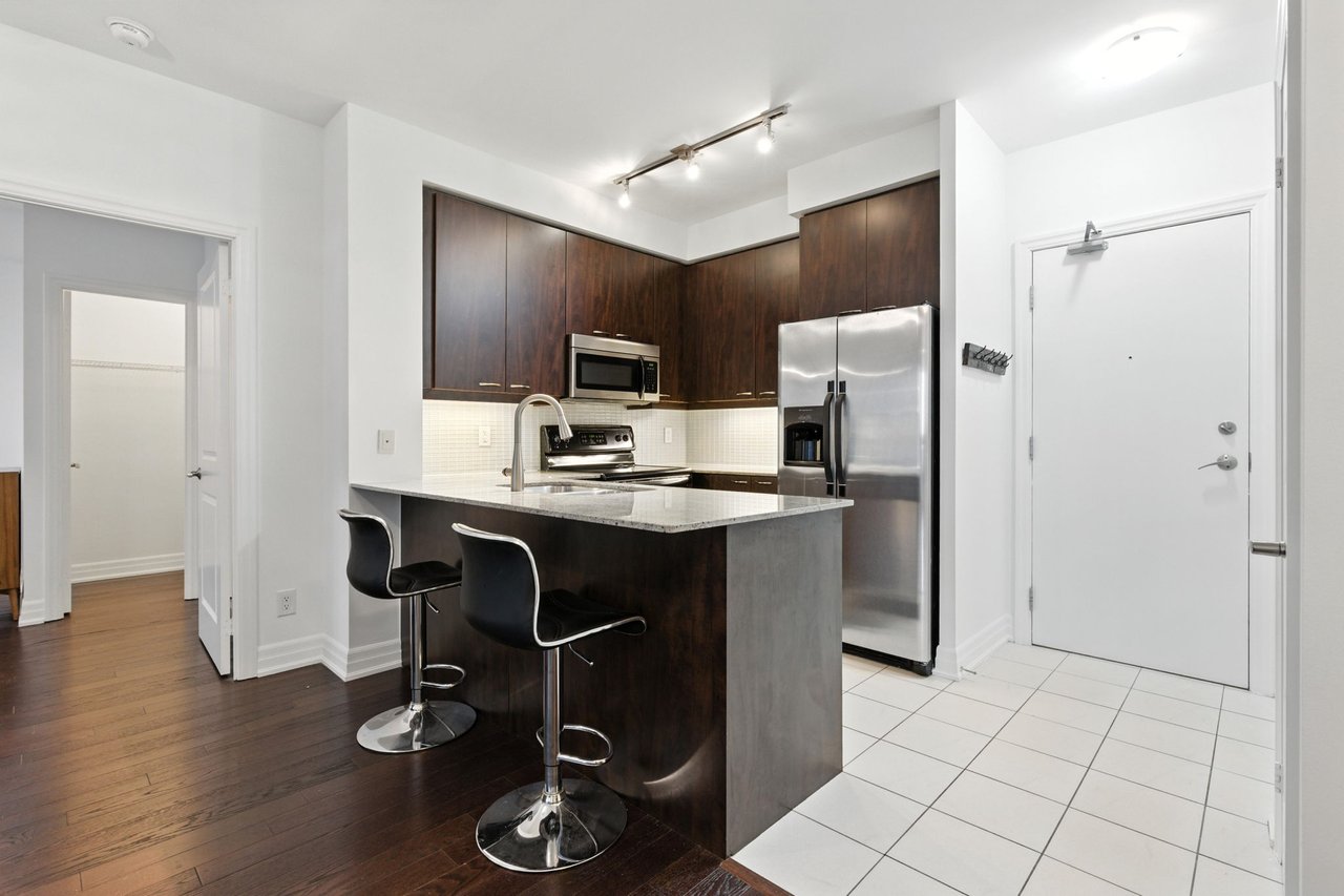 500 St Clair Ave W Unit 502