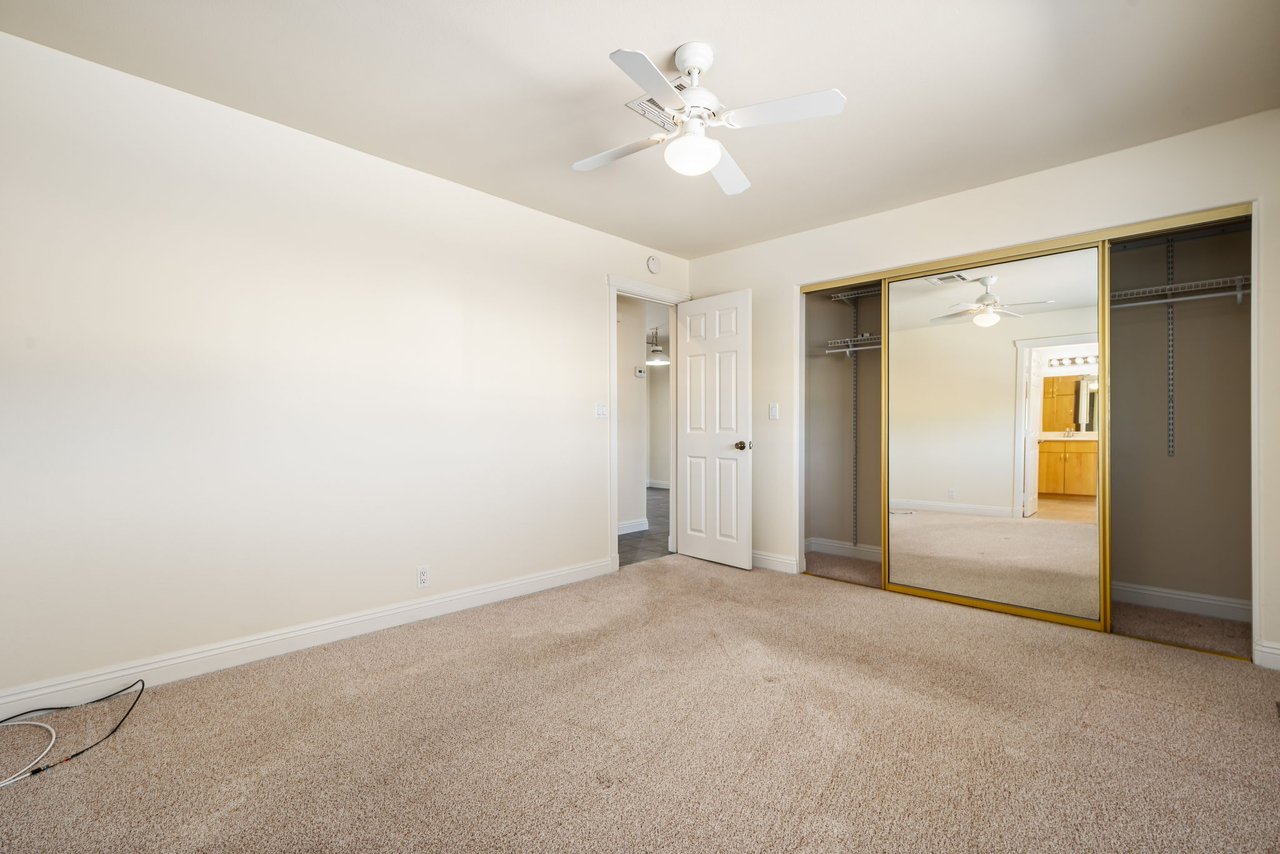 73257 Desert Greens Drive N