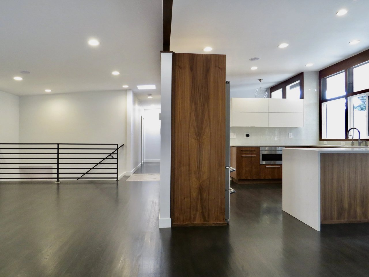 Mid-Century Design, Modern Amenities