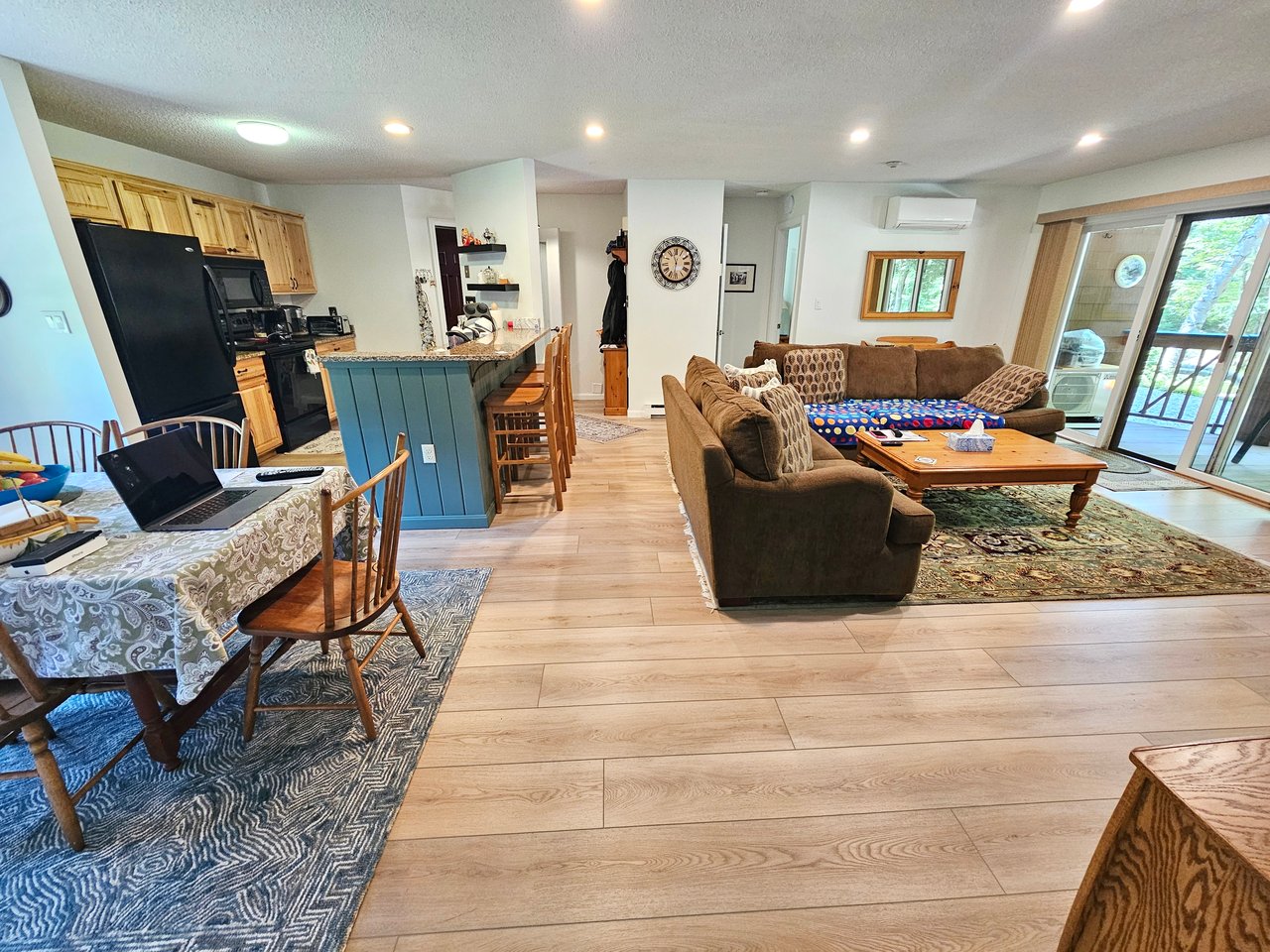 Waterfront, 3 bedroom Condo for Ski Season