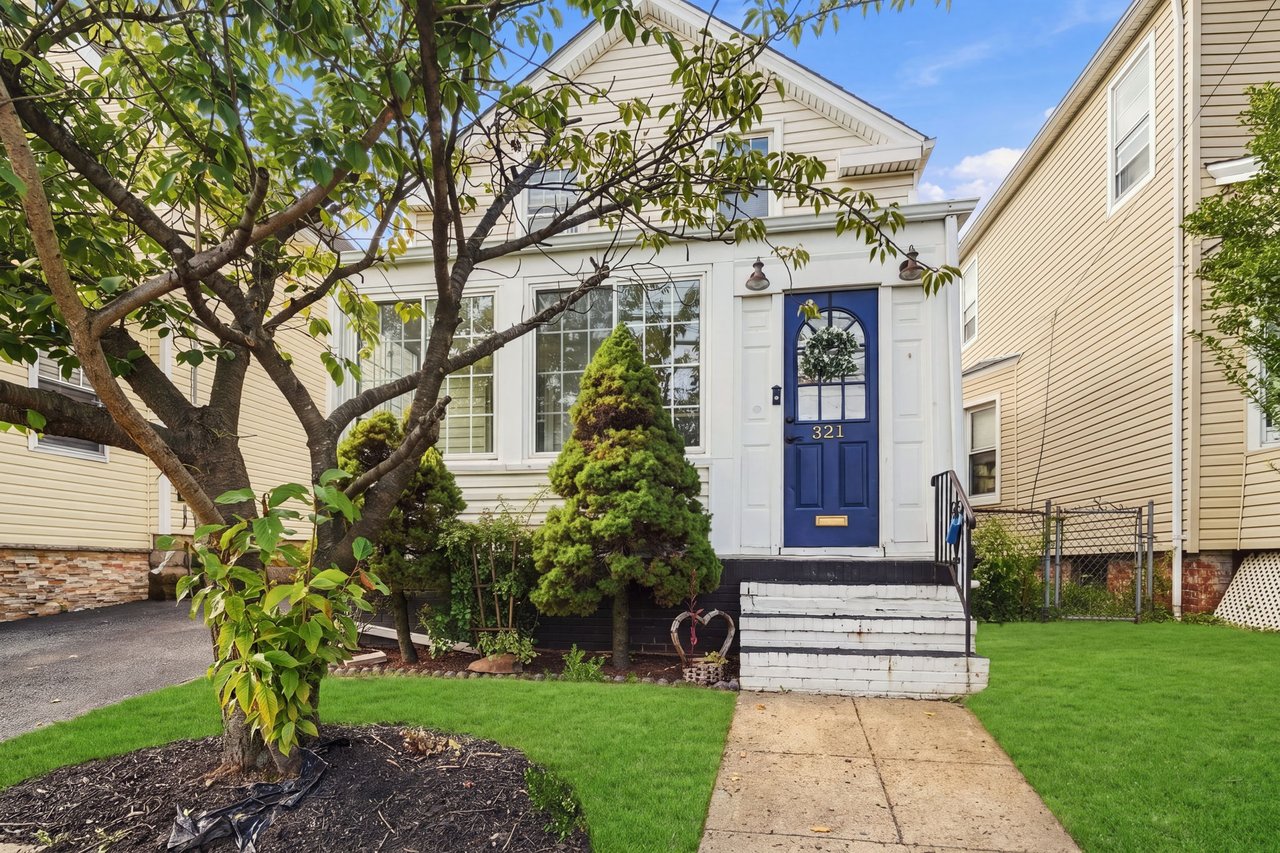 321 Boyden Avenue