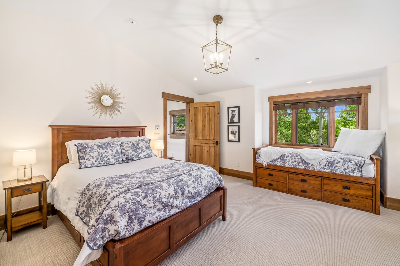 362 Pine Marten Way