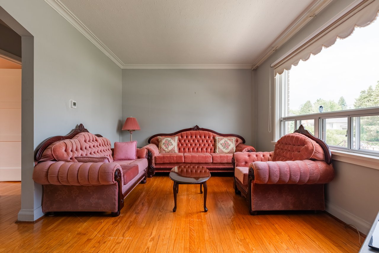2468 Donnavale Drive