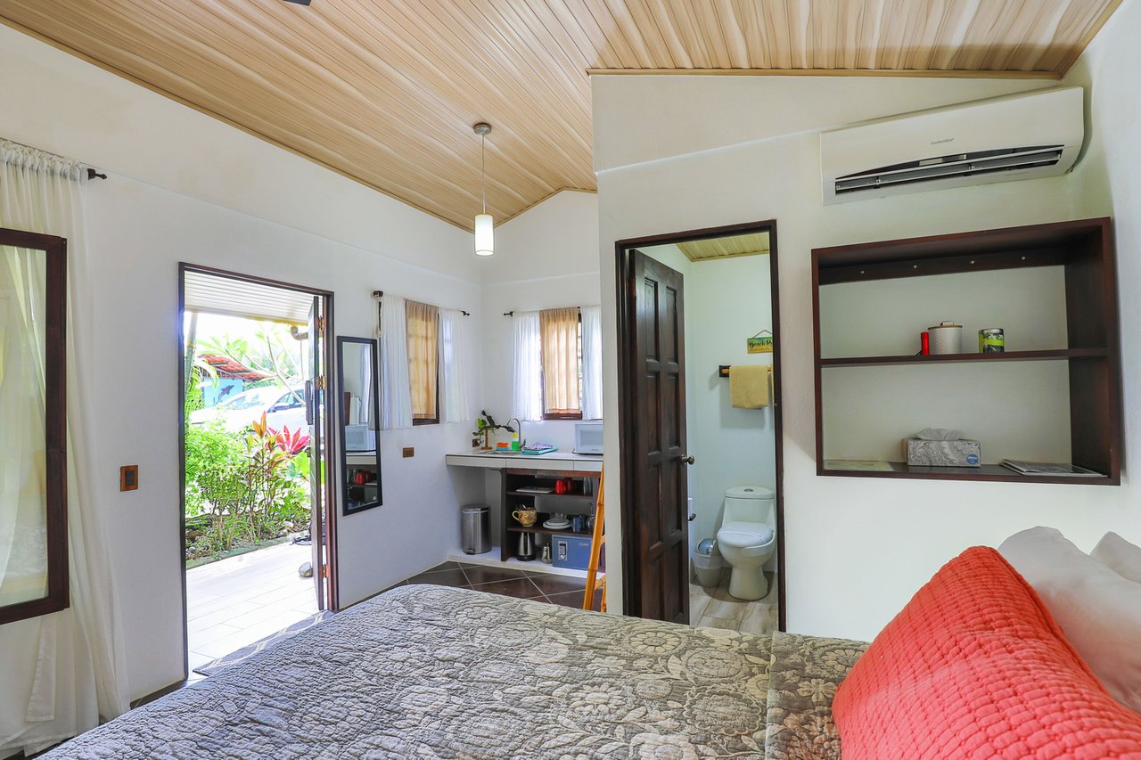 SUCCESSFUL BOUTIQUE HOTEL WITH OWNER’S HOME BY THE BEACH IN UVITA