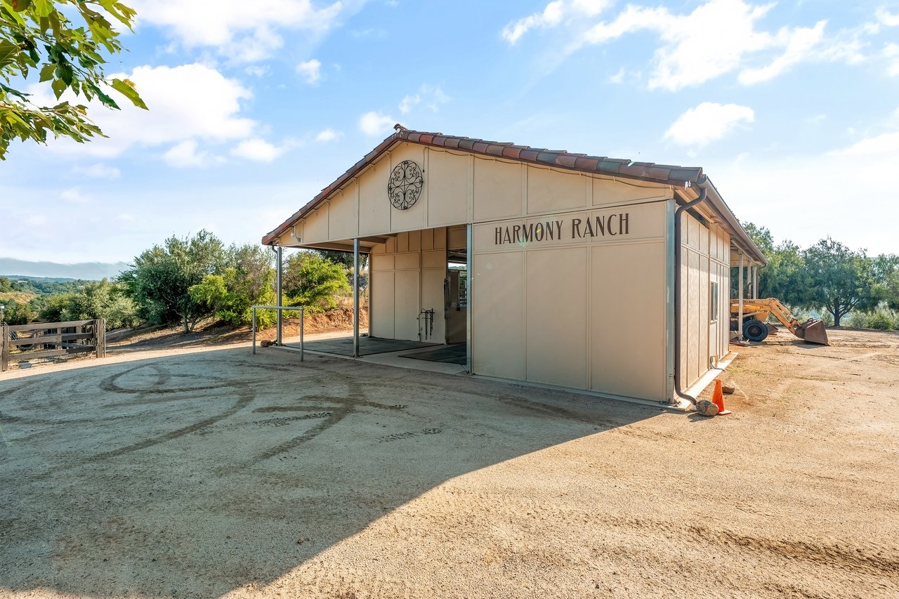 19300 Hombre Lane