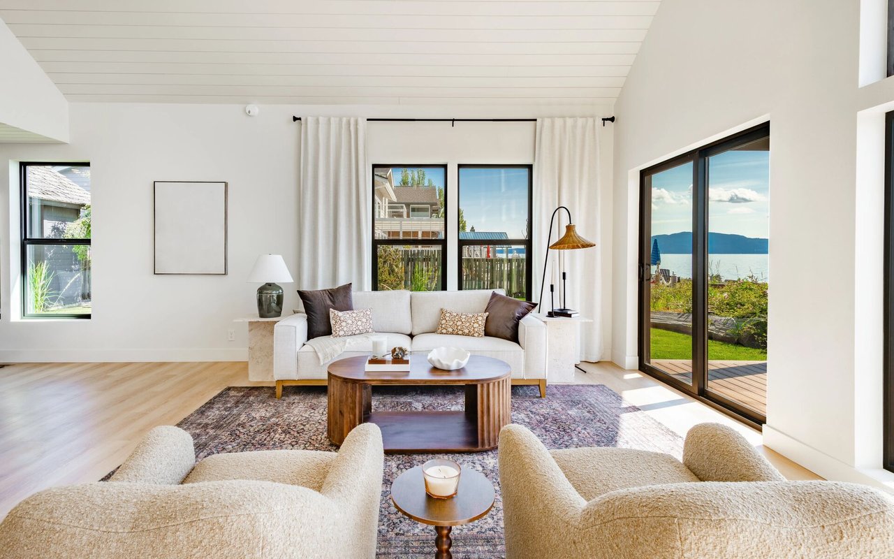 Holiday Home Hunt: Why Buying During Thanksgiving & Christmas is a Smart Move in Kitsap