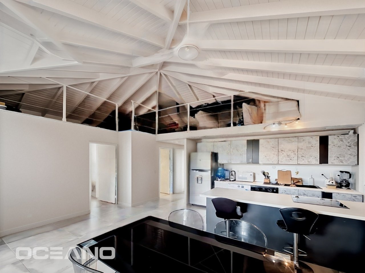 4-bedroom house with garden 