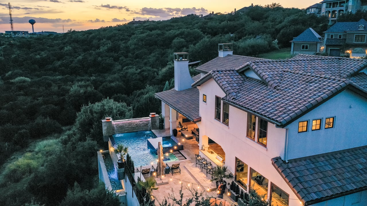 Executive Villa With Breathtaking Views