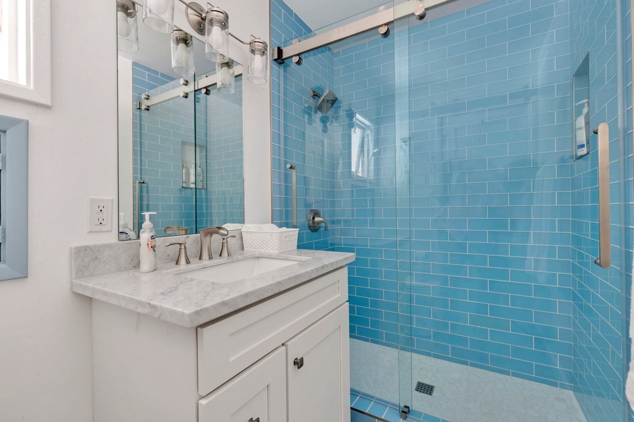 2307 Bayside Drive Unit: 2