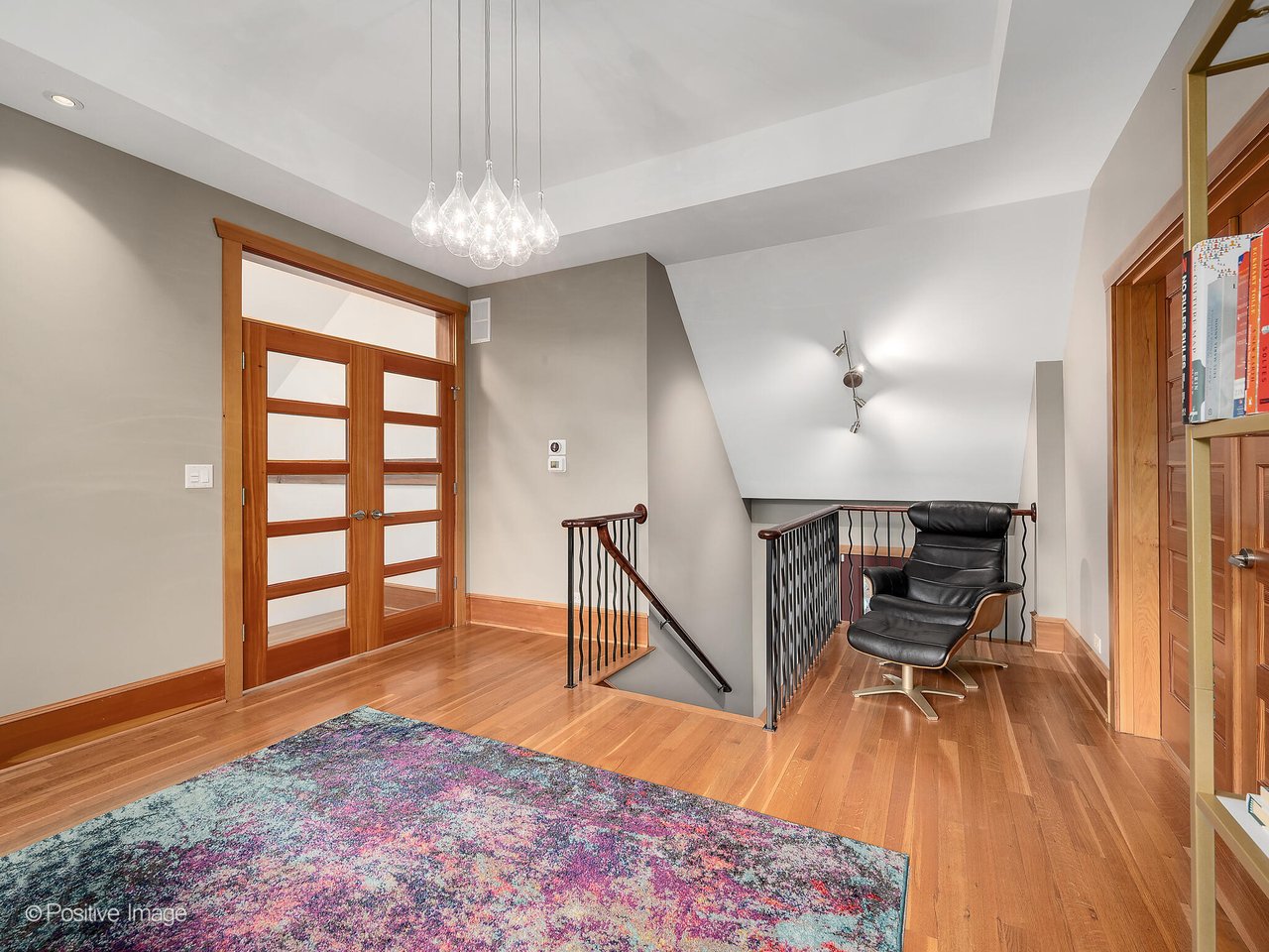 1040 S Edgewood