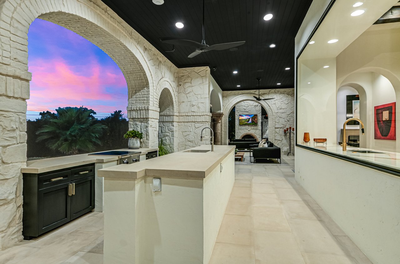 Estate on Mirador