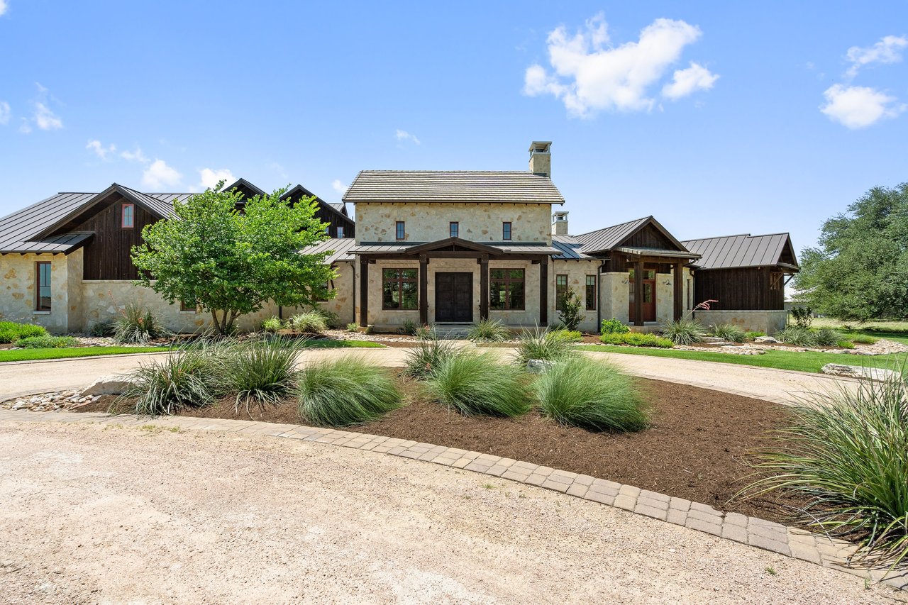 Stunning equestrian estate with the ideal floorplan on acreage