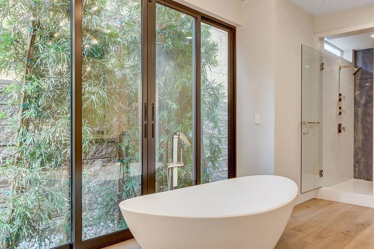 Modern Model Home for Sale in MacDonald Highlands