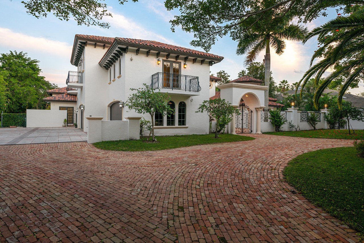 8060 Twin Lake Drive