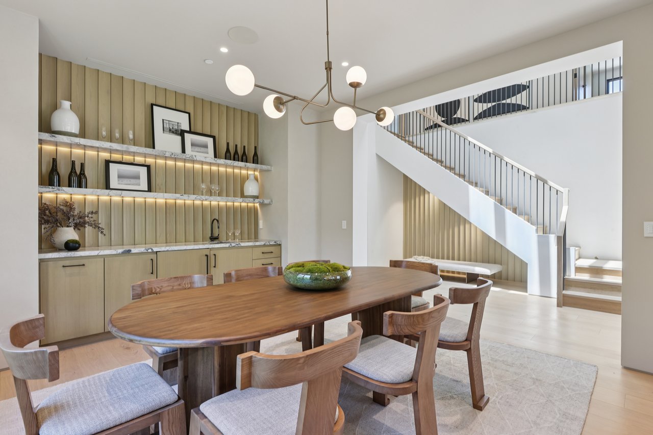 4113 Woodman Ave, Sherman Oaks