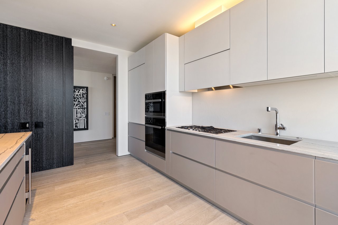 Panoramic Views at 181 Fremont