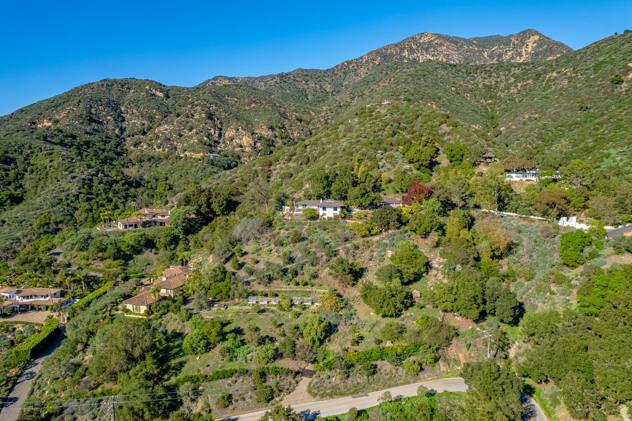 2330 Bella Vista Drive