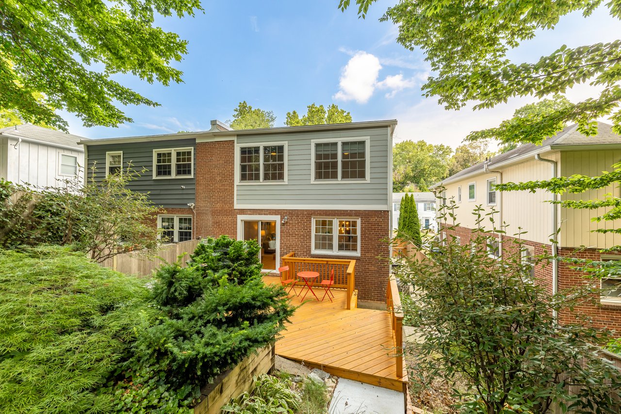 3646 Alton Pl NW - North Cleveland Park
