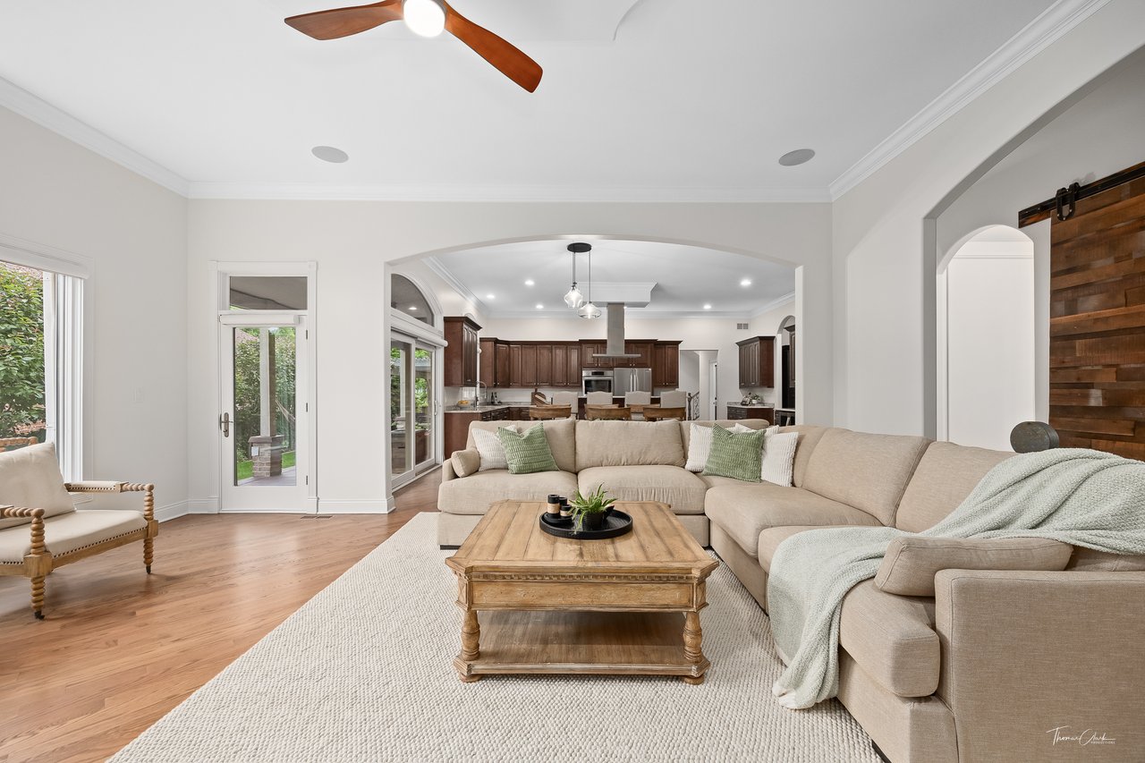 4103 Douglas Road