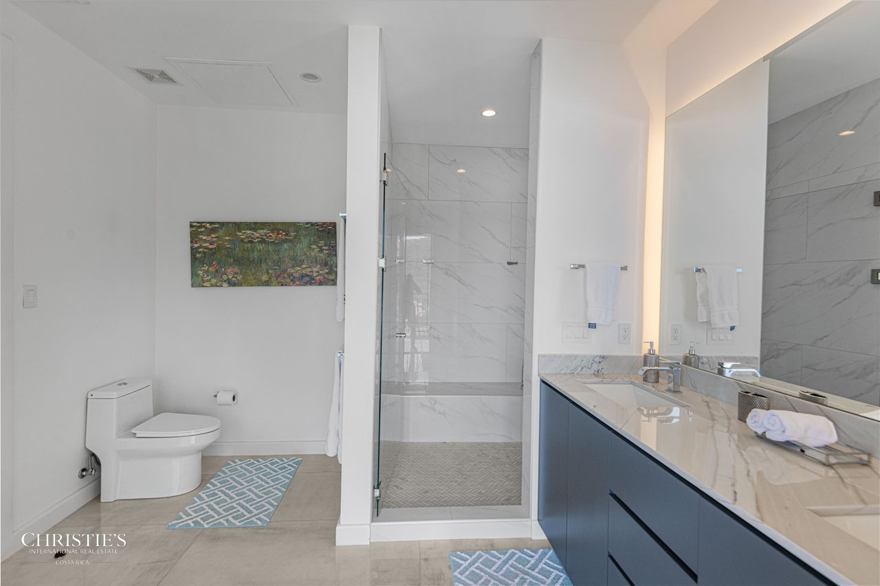 Vista Las Palmas – Executive Oceanfront Penthouse 11B