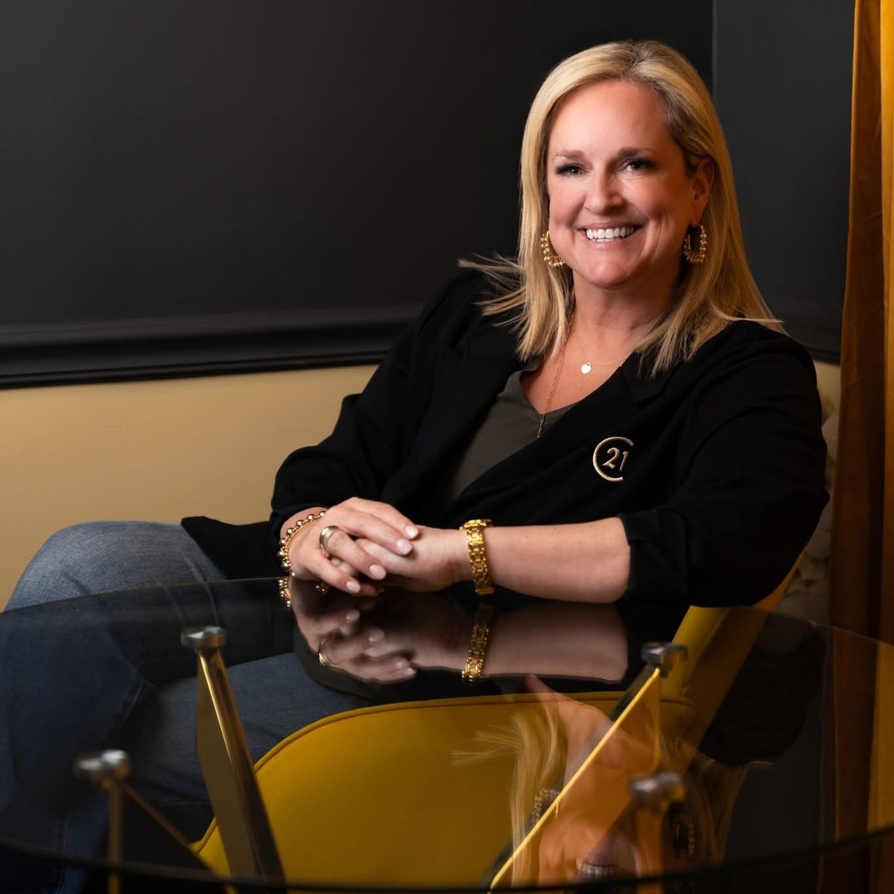 Tiffanie Hawley Bordentown, NJ Real Estate Agent Headshot