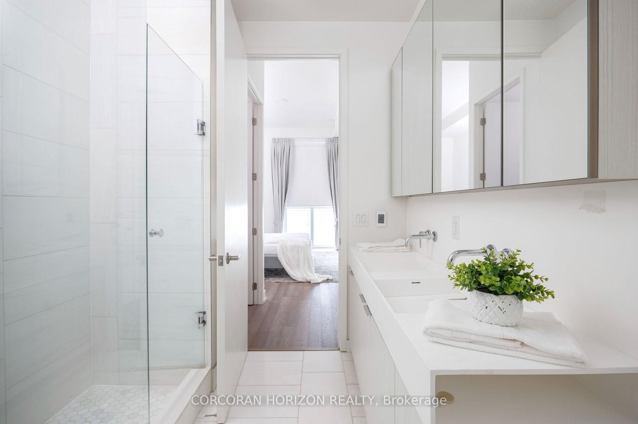 SUGARBEACH PENTHOUSE LIVING