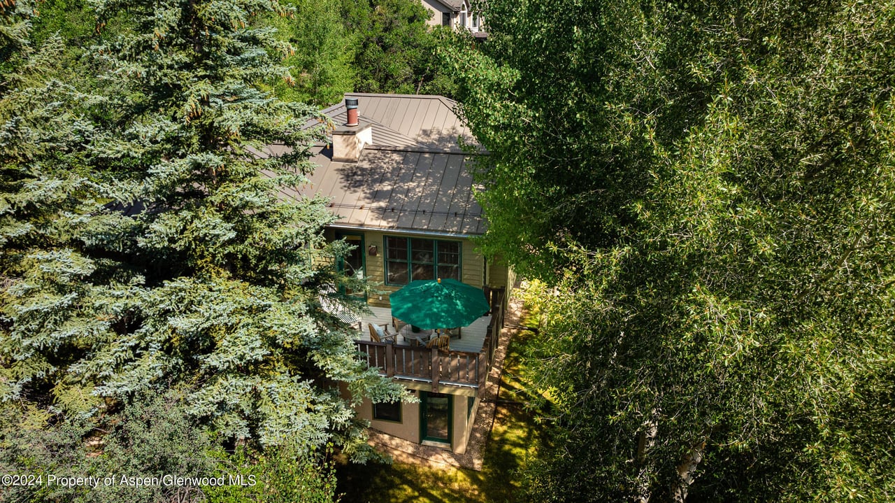 75 Terrace Lane