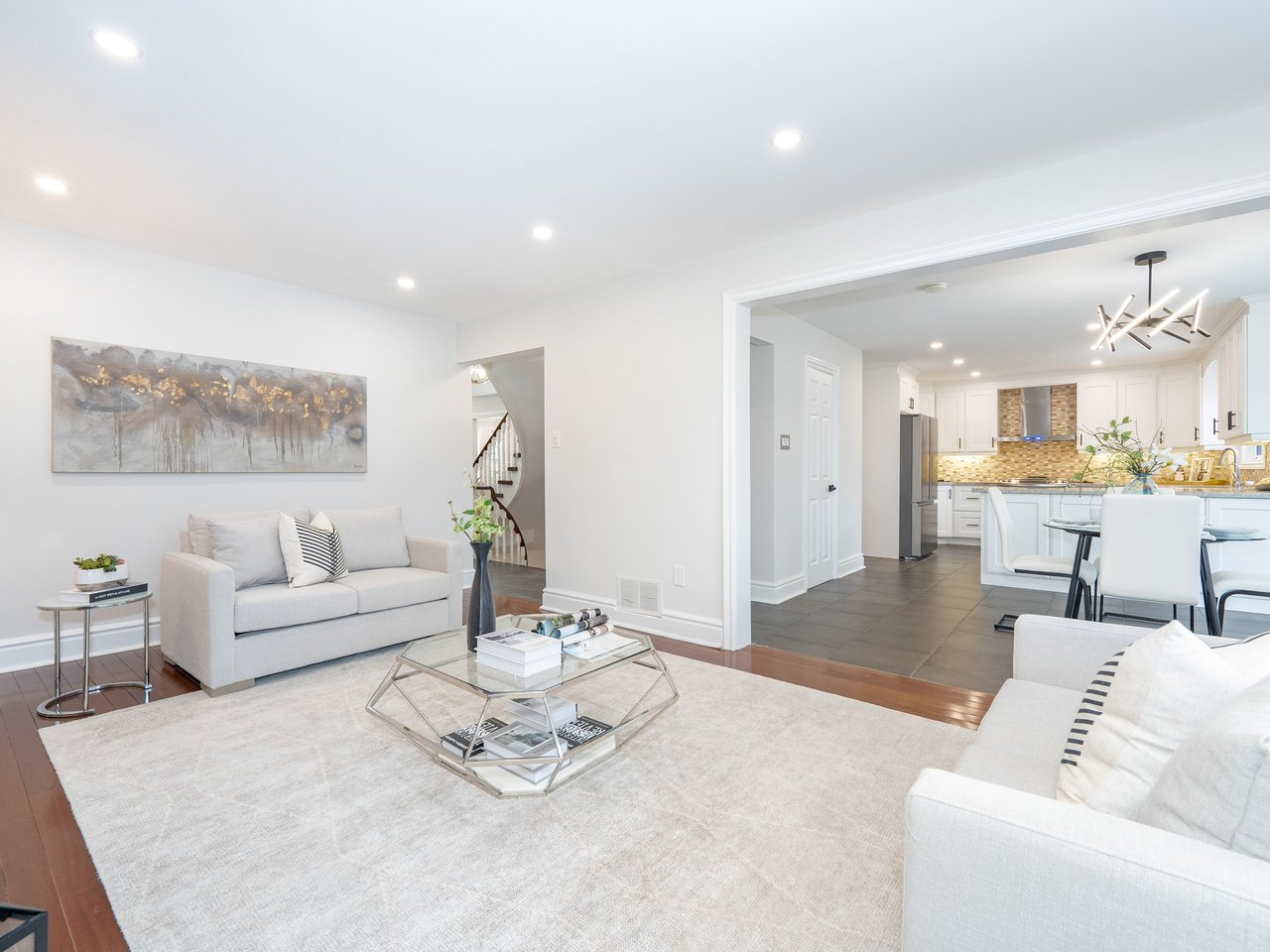 146 Valleymede Dr