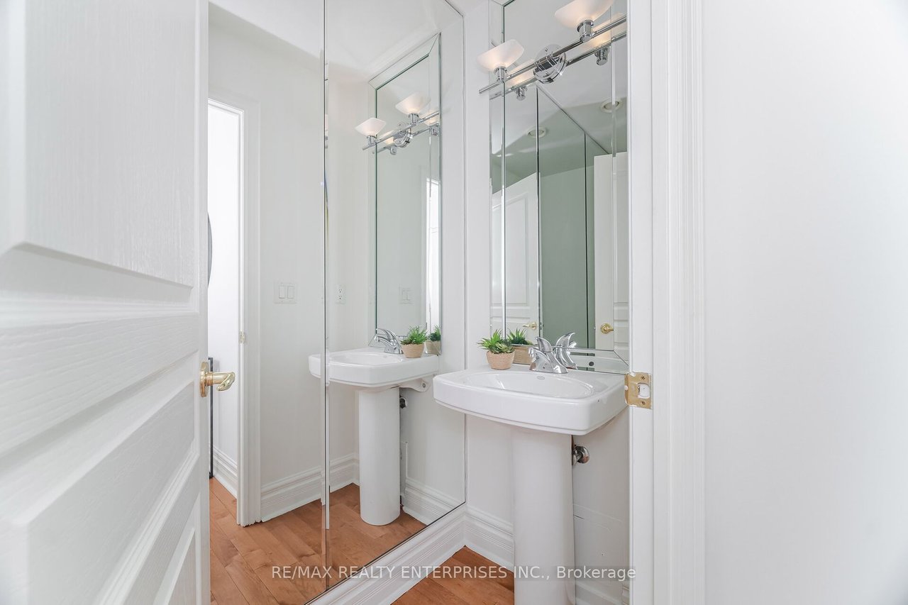 TERRACES OF OLD MILL PENTHOUSE