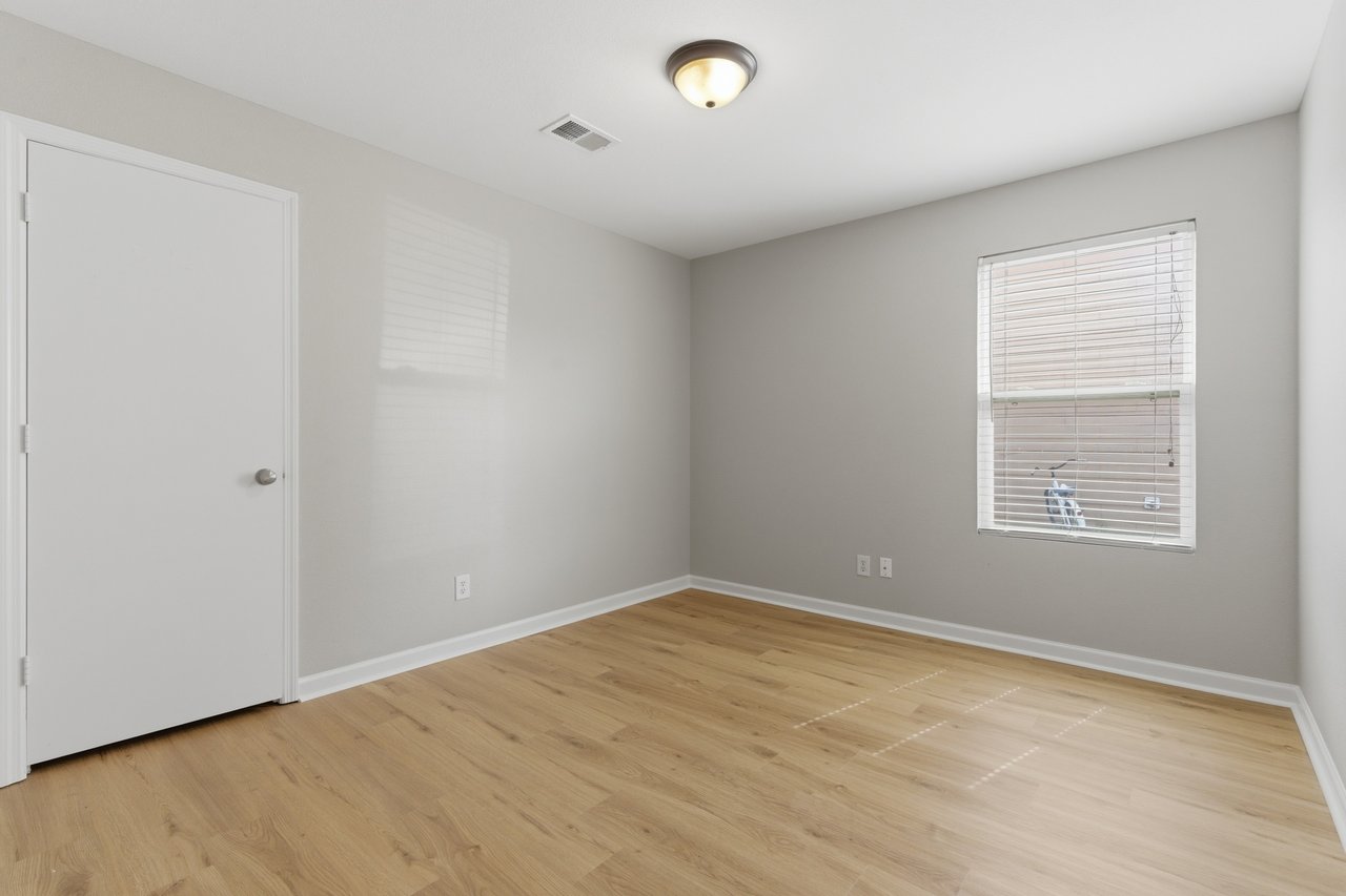 Move-In Ready Harvest Home with Modern Updates