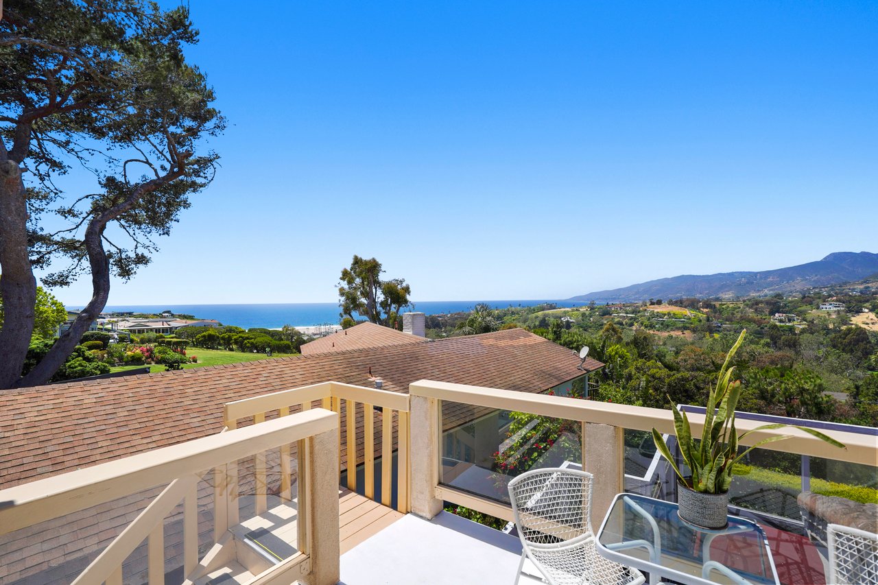 Malibu Guest House For Lease