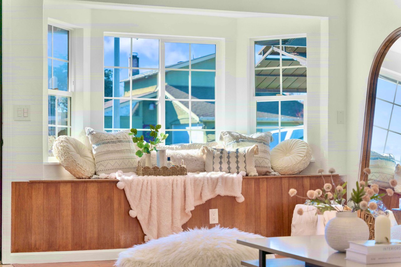 32490 Lake Temescal Ln