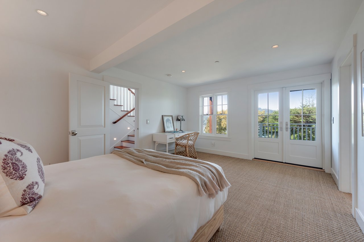 Stunning View Residence