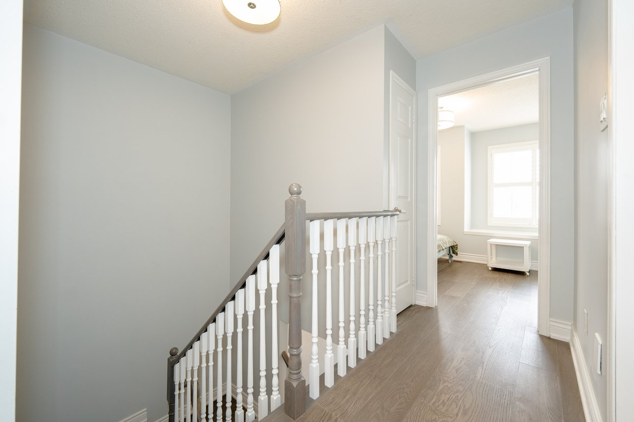 84 Grasslands Ave
