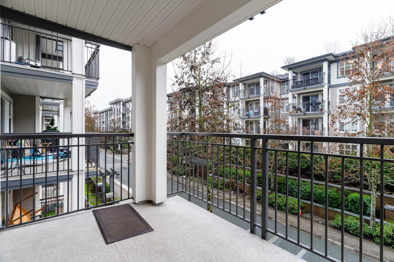 310-4868 Brentwood Dr