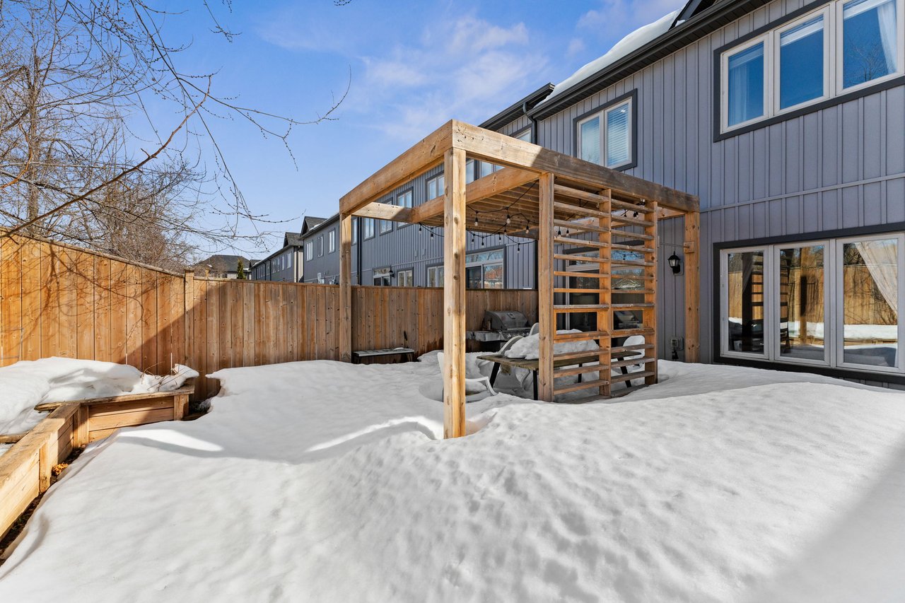 22 Forest Heights Crescent, Orillia