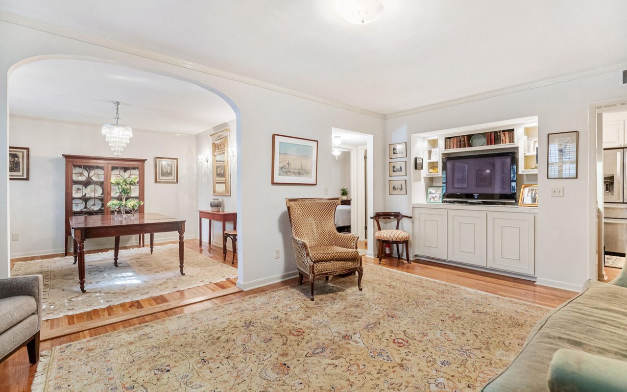 Charming South of Broad Condo – 7 Logan Street unit C