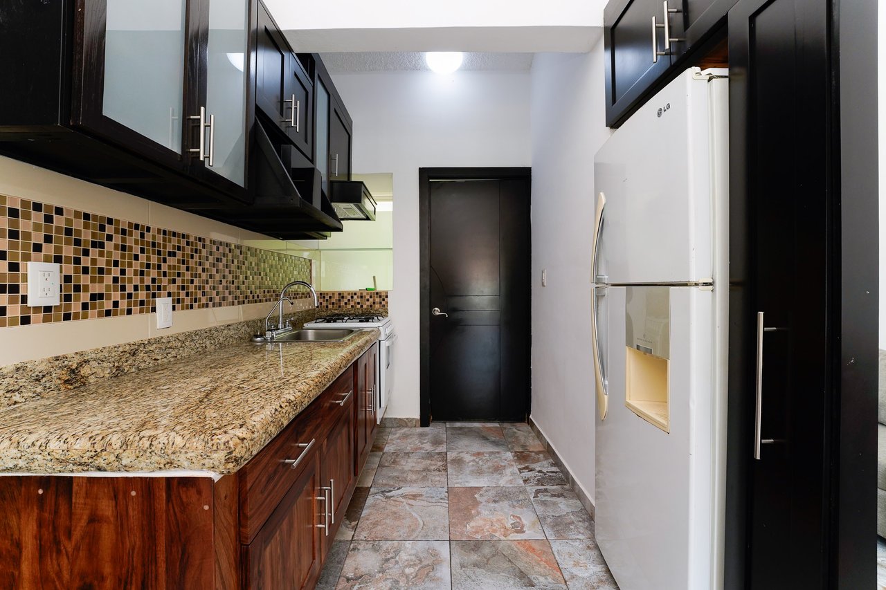 2 Bedroom, Condo, Mirador #6