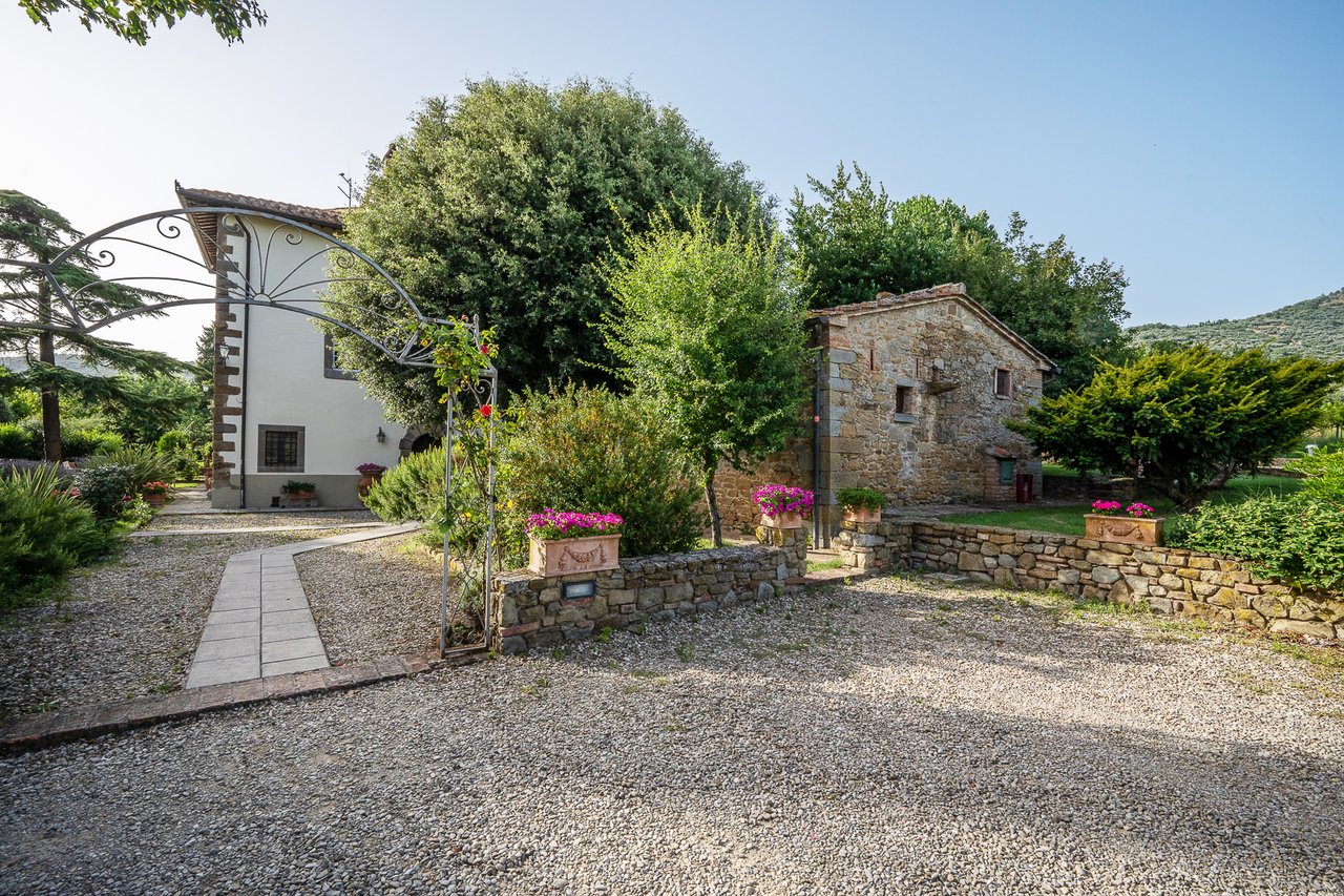 VILLA MECENATE