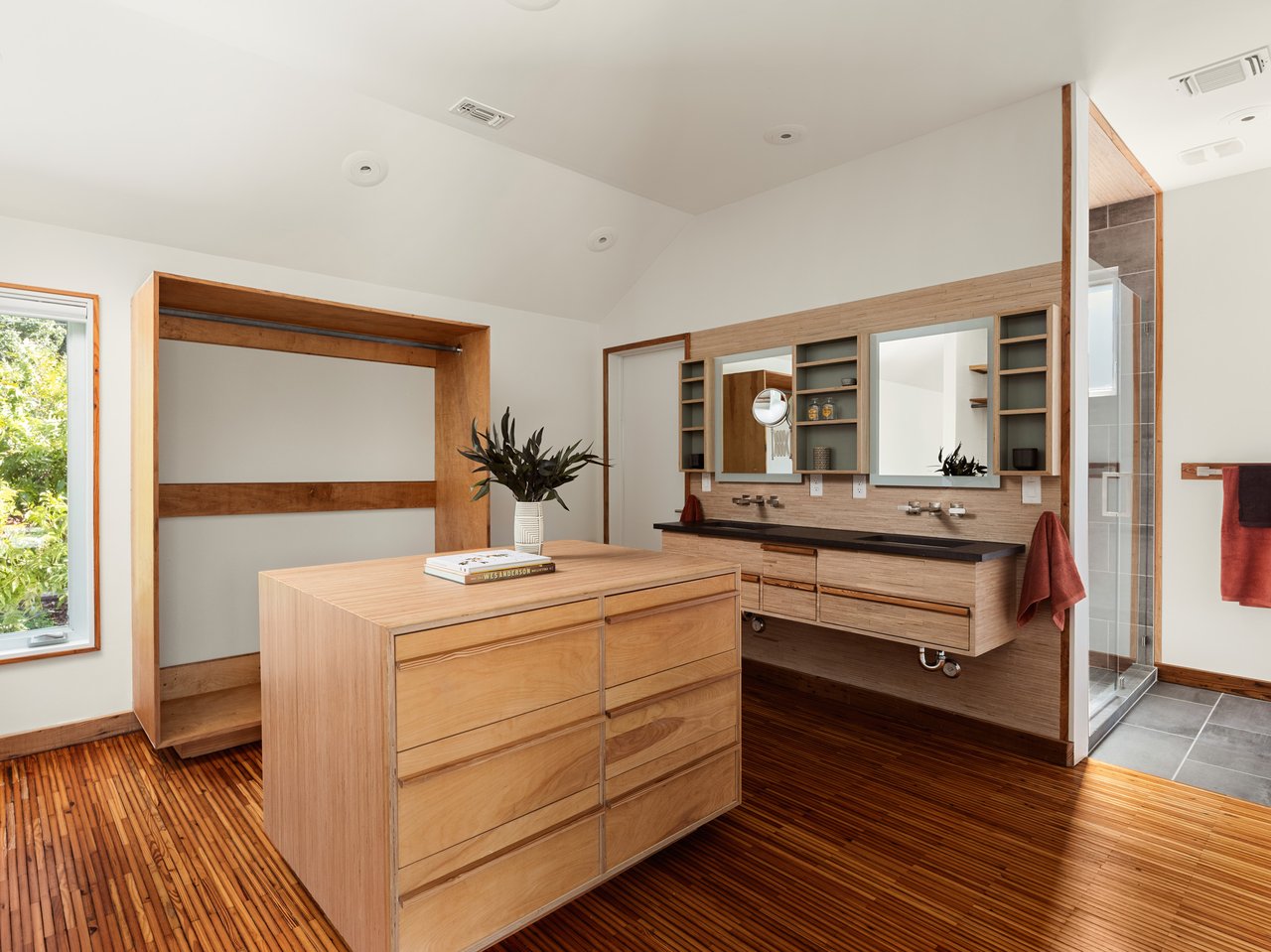 1215 W. 9th St.