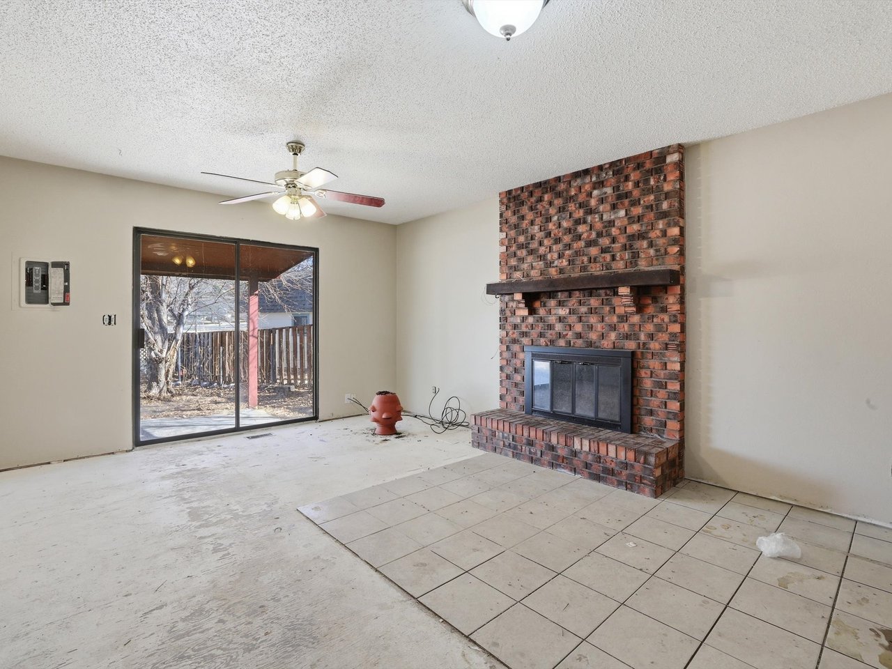 1186 Applewood Drive