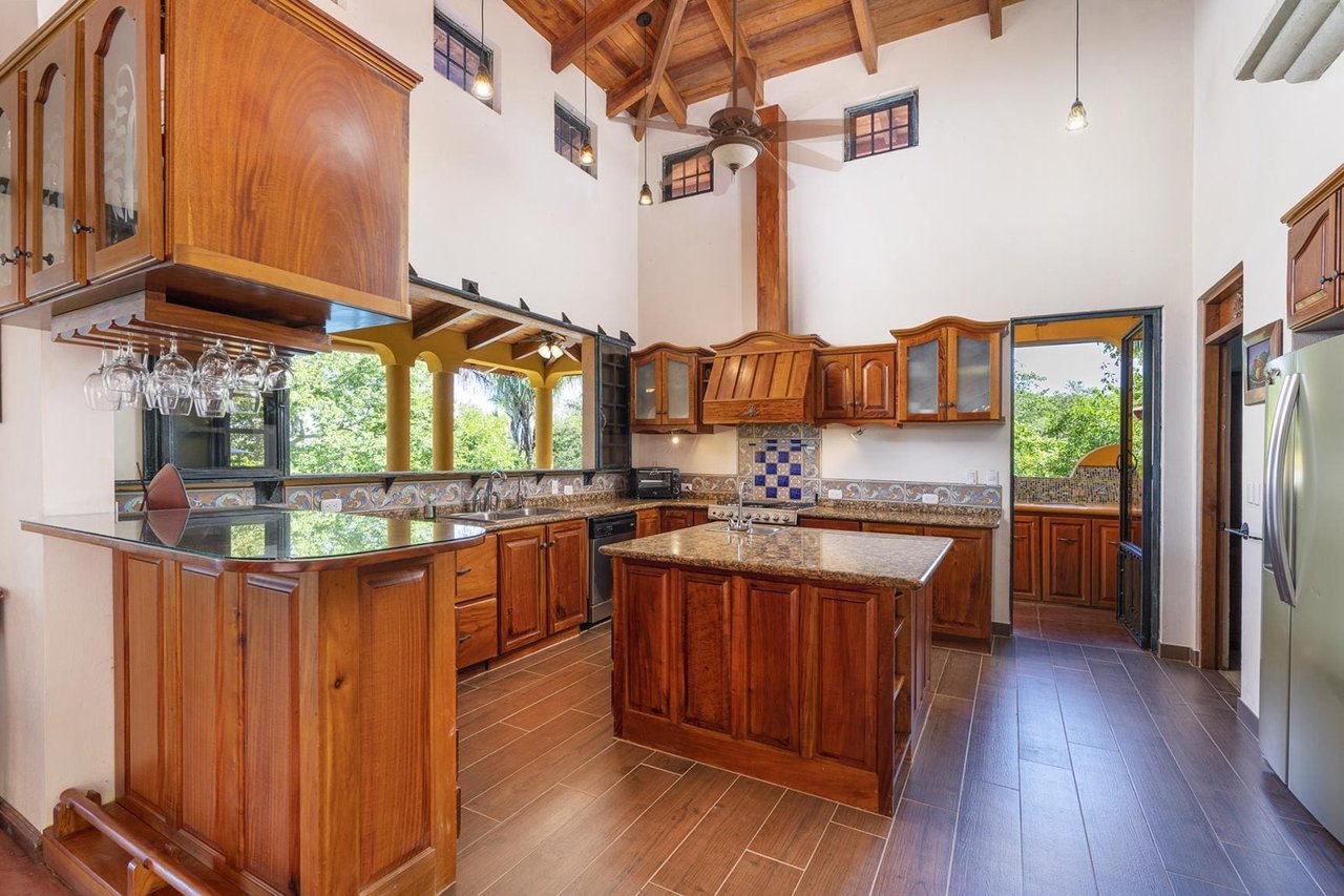 Colonial Mediterranean Ocean Villa, Nosara, Guanacaste